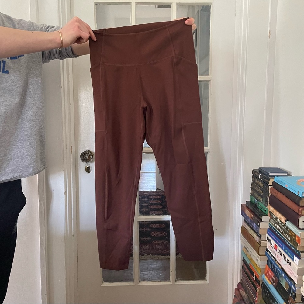 Girlfriend Collective Cropped Leggings with Pocket